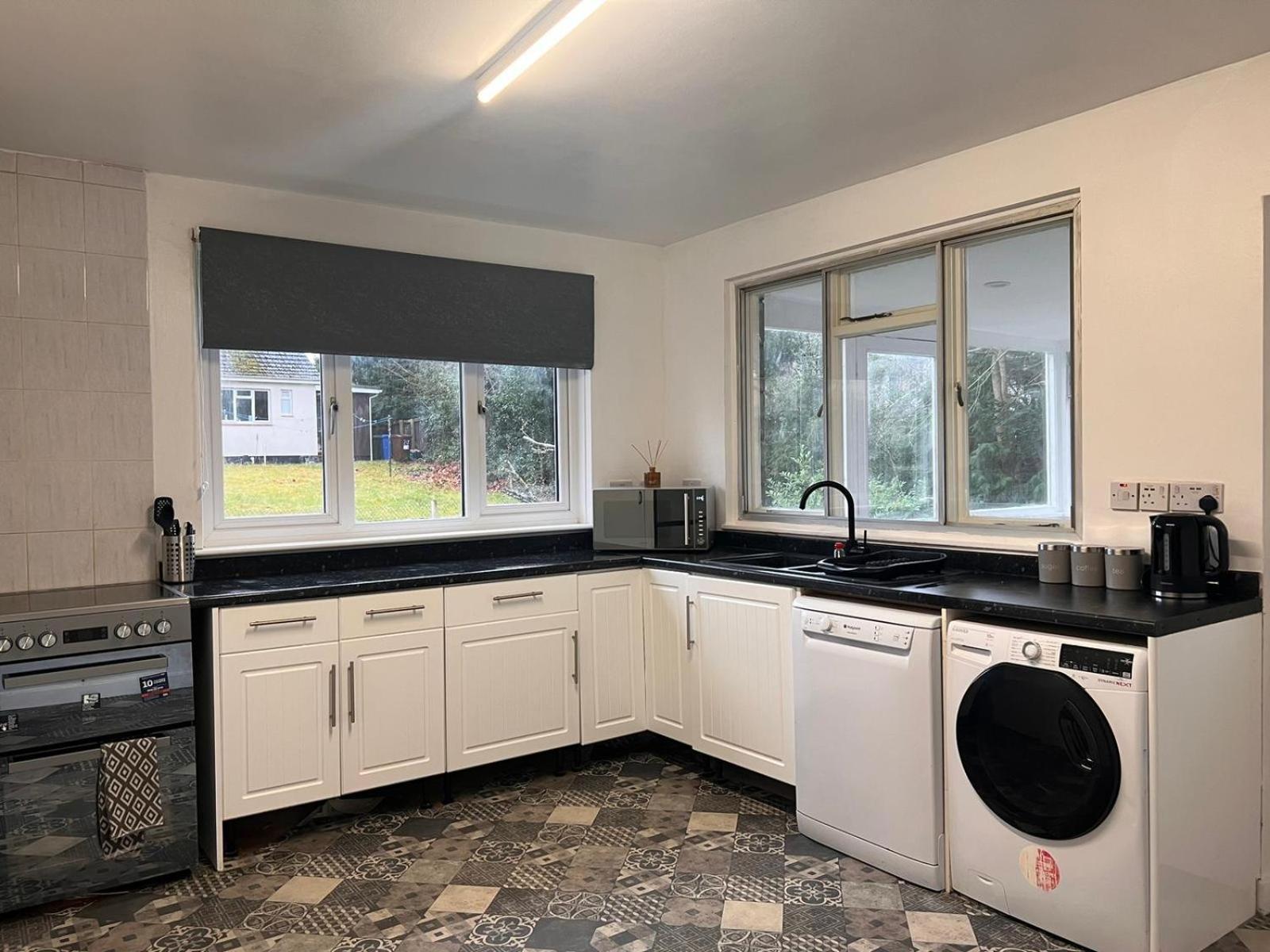 Shared House In Inverness 인버네스 외부 사진