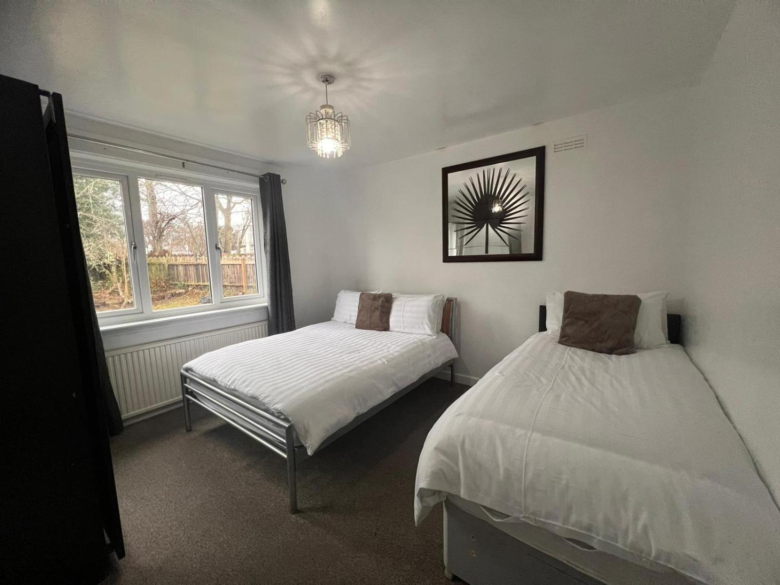 Shared House In Inverness 인버네스 외부 사진