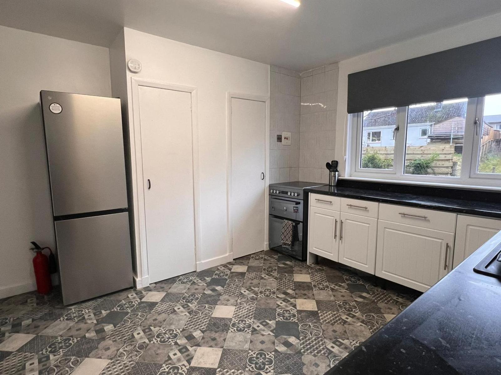Shared House In Inverness 인버네스 외부 사진