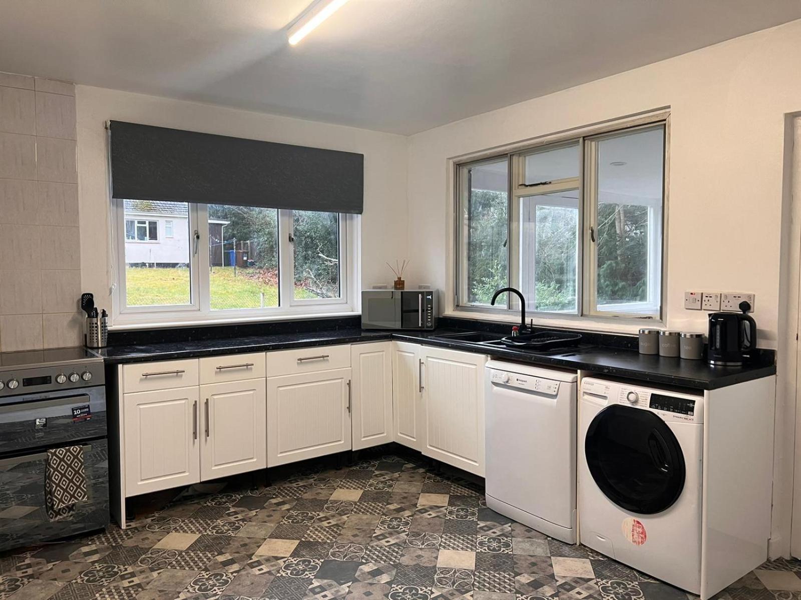 Shared House In Inverness 인버네스 외부 사진