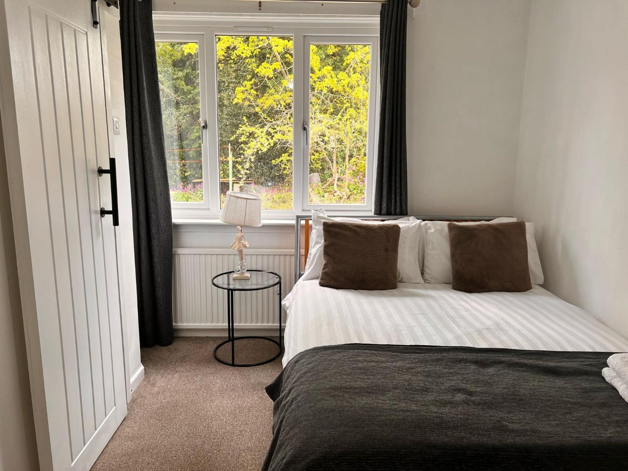 Shared House In Inverness 인버네스 외부 사진